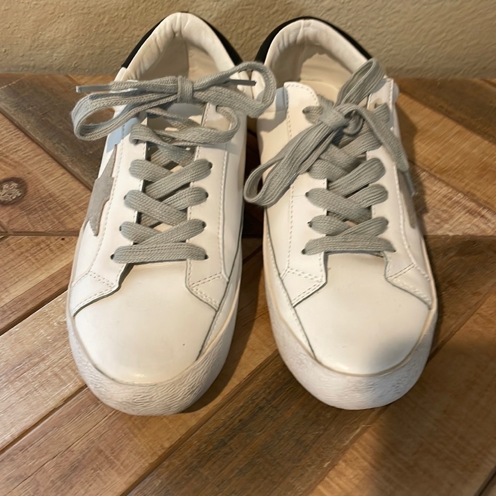 DISTRESSED SHEIN SNEAKERS